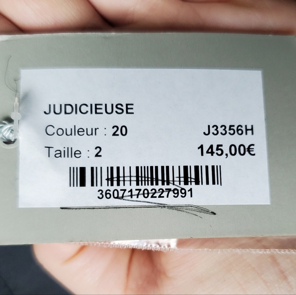 NWT Sandro Black Bow Front Gold Buttons Wool Short Pencil Skirt Size US6/FR2 - Picture 7 of 10